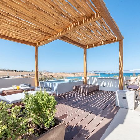 Paros Comfy Suites 나오우사 외부 사진