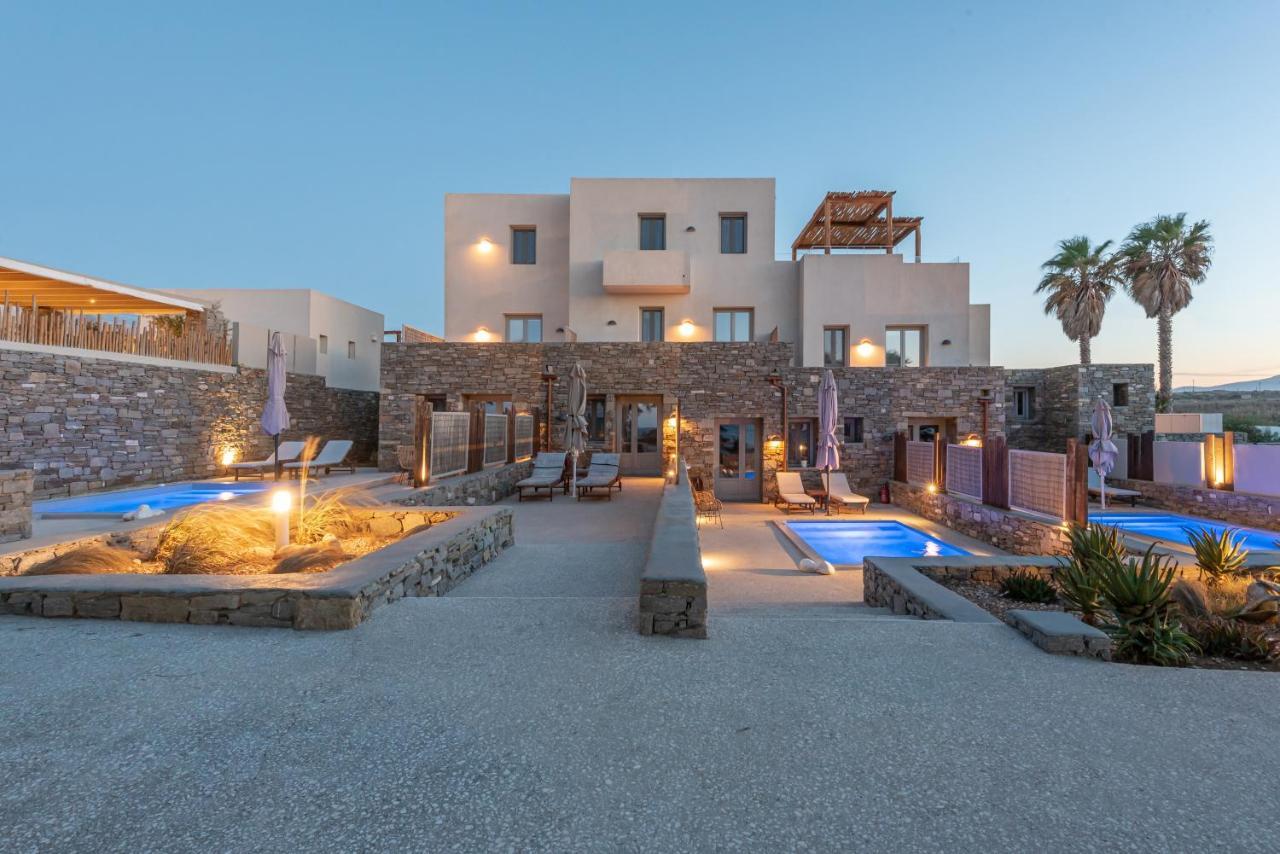 Paros Comfy Suites 나오우사 외부 사진