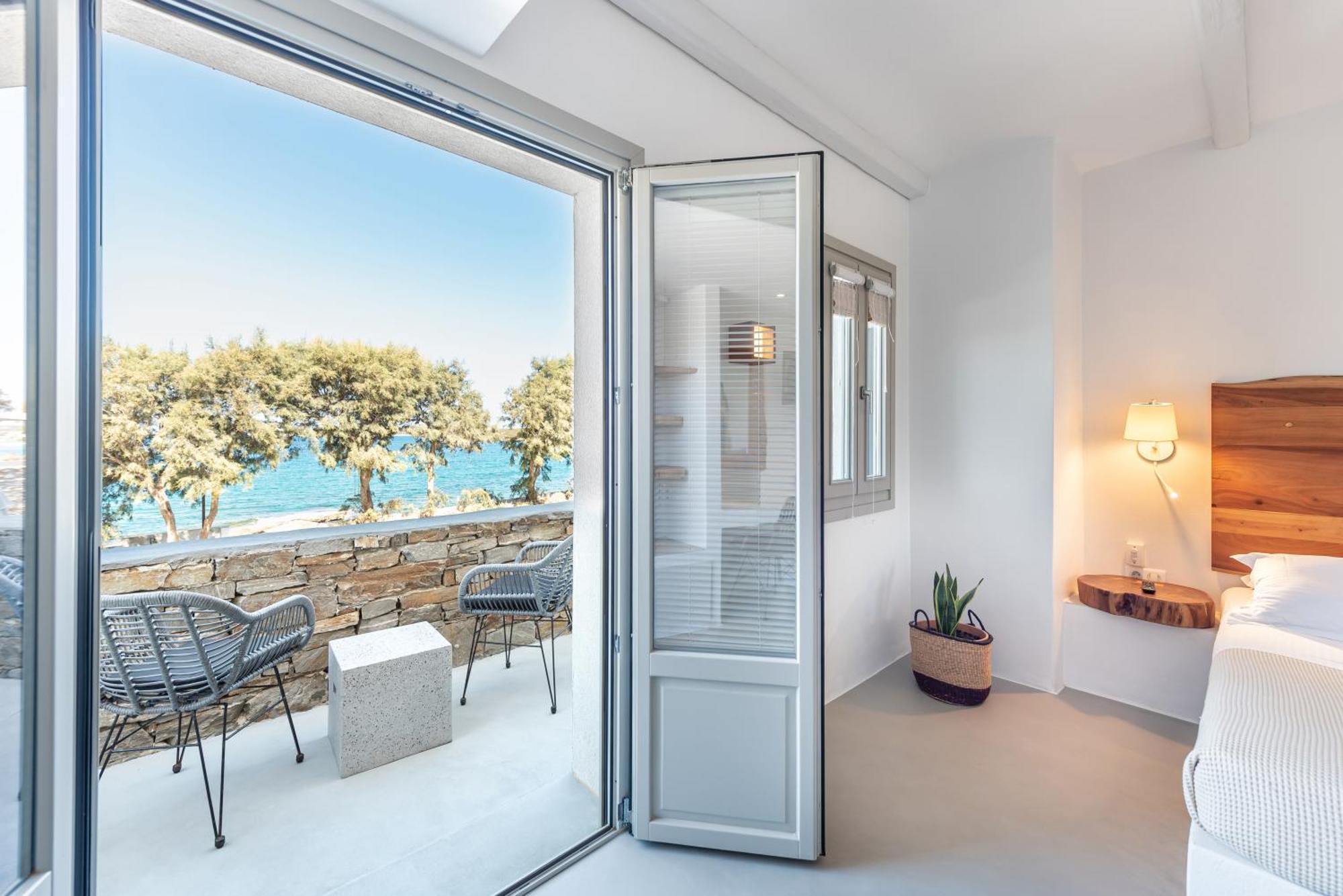 Paros Comfy Suites 나오우사 외부 사진