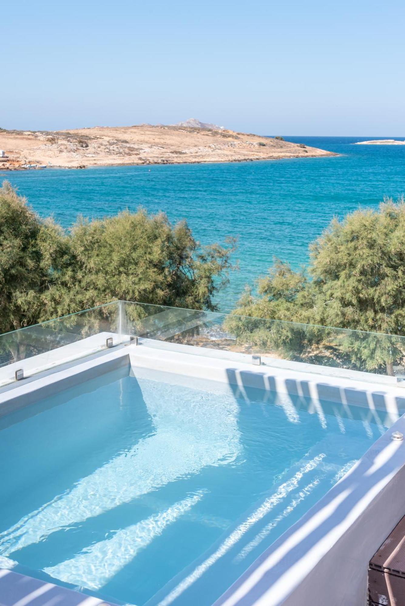 Paros Comfy Suites 나오우사 외부 사진