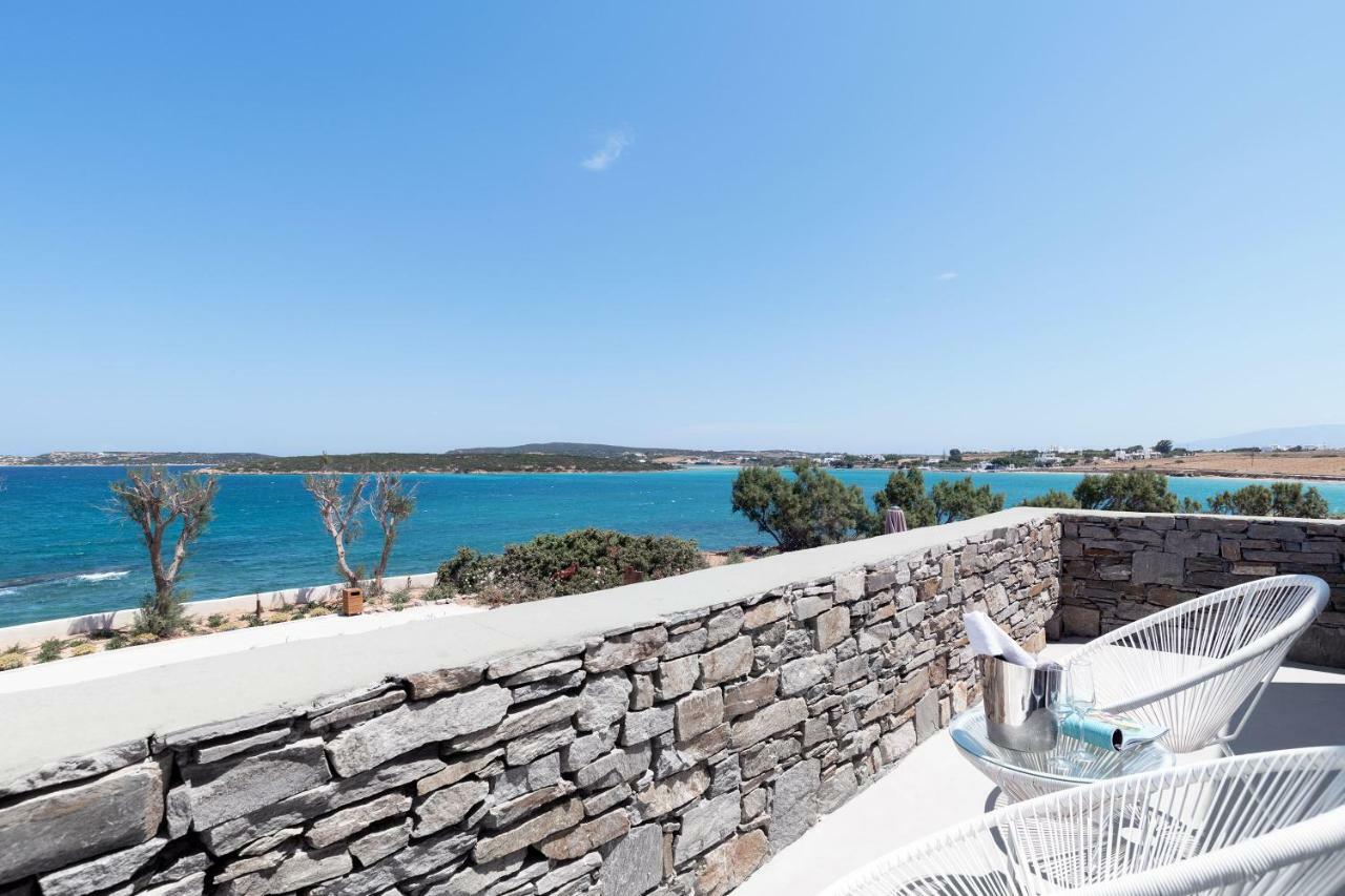 Paros Comfy Suites 나오우사 외부 사진