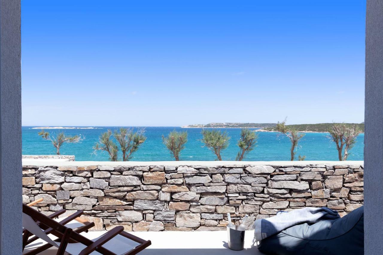 Paros Comfy Suites 나오우사 외부 사진